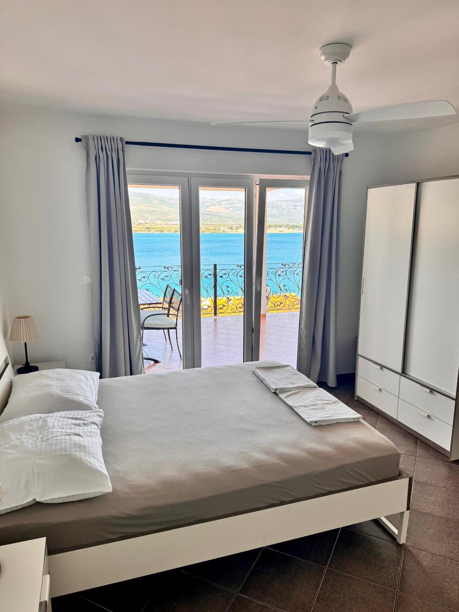 Apartment Nanito Trogir Bagian luar foto