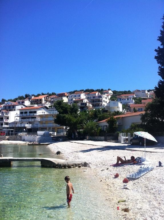 Apartment Nanito Trogir Bagian luar foto