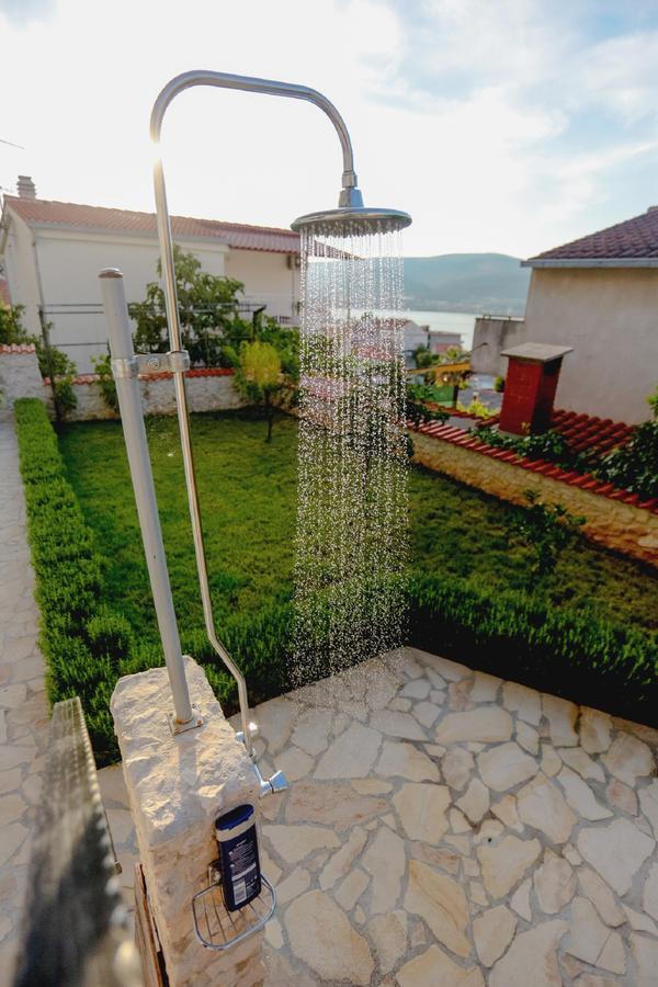 Apartment Nanito Trogir Bagian luar foto