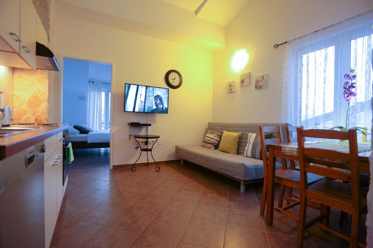 Apartment Nanito Trogir Bagian luar foto