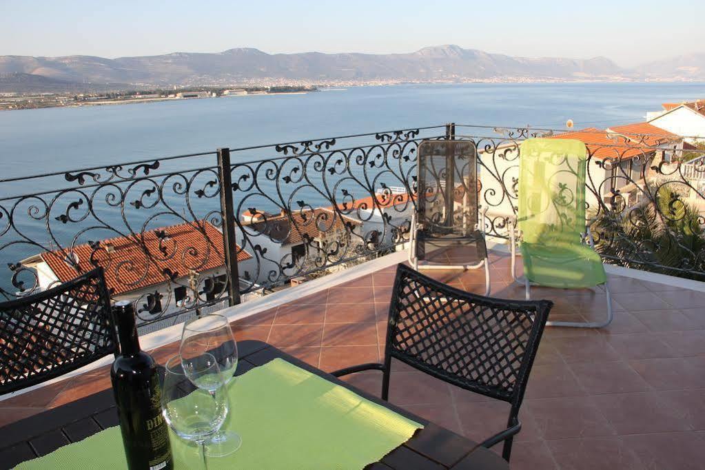 Apartment Nanito Trogir Bagian luar foto