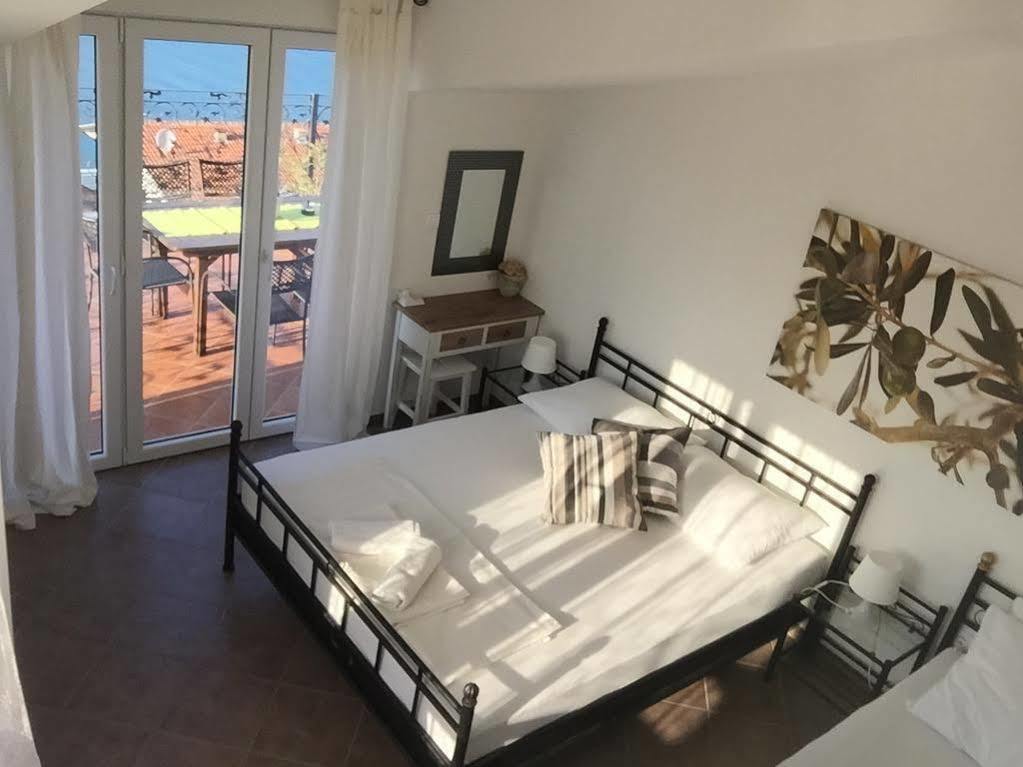 Apartment Nanito Trogir Bagian luar foto