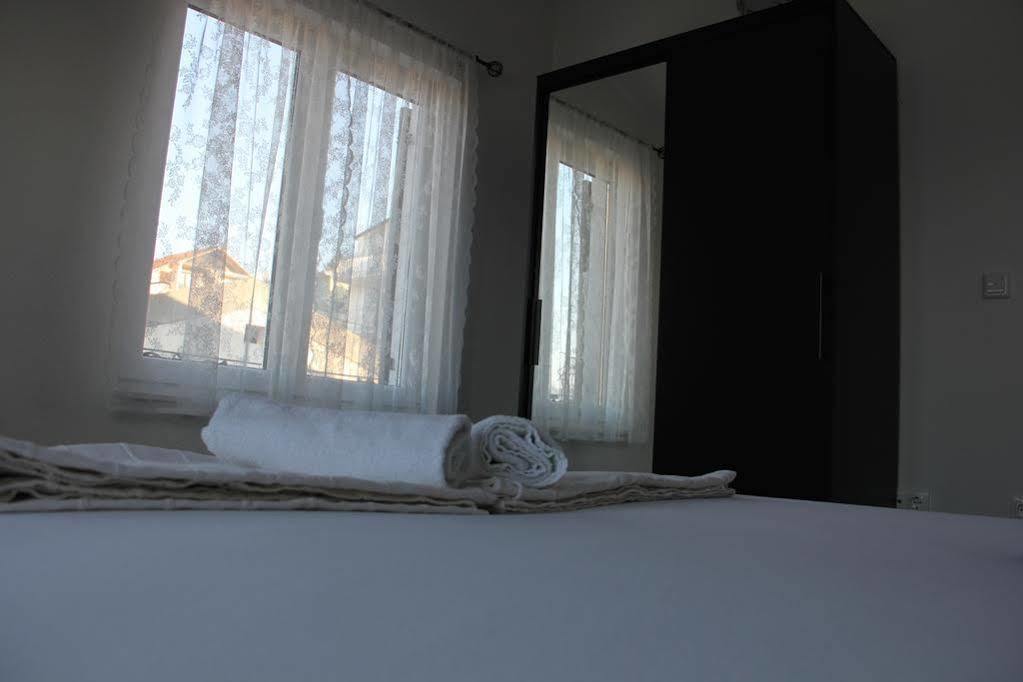 Apartment Nanito Trogir Bagian luar foto